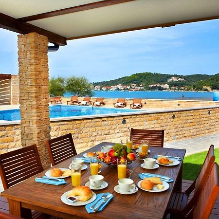 Lando Resort Кампор Экстерьер фото