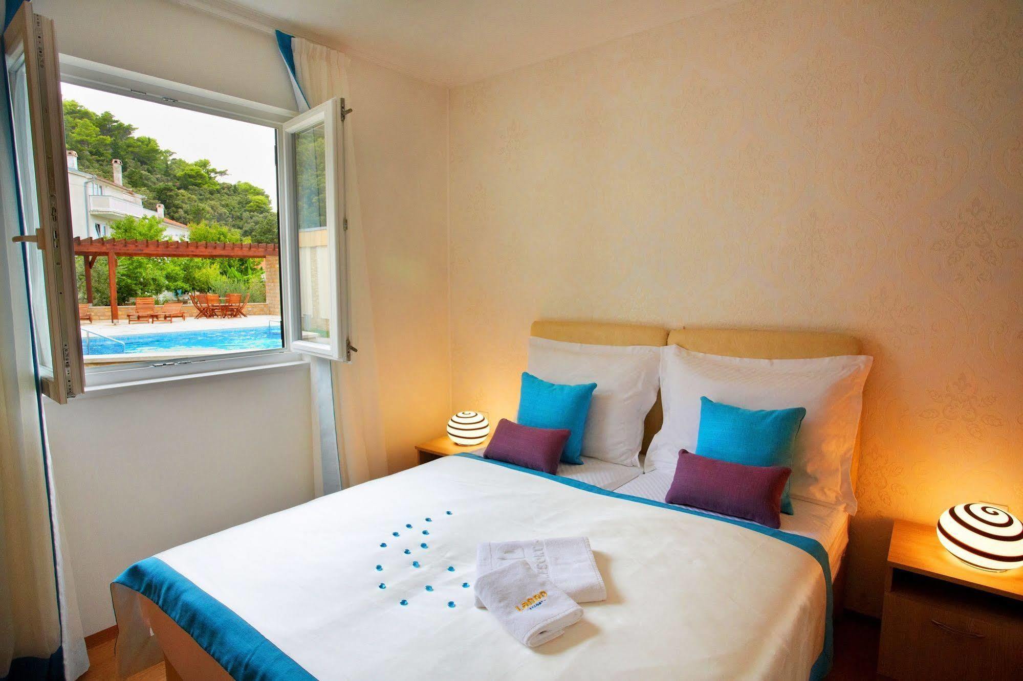 Lando Resort Кампор Экстерьер фото