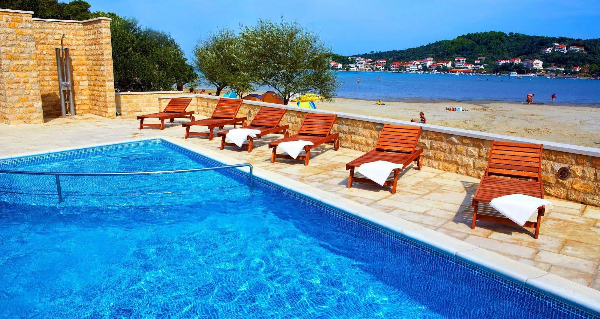 Lando Resort Кампор Экстерьер фото