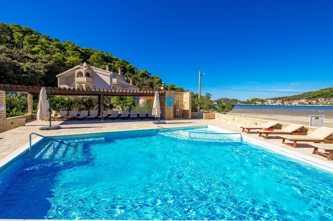 Lando Resort Кампор Экстерьер фото